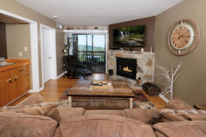 2BR Condo w VIEWS! 7 Min to Downtown Gatlinburg